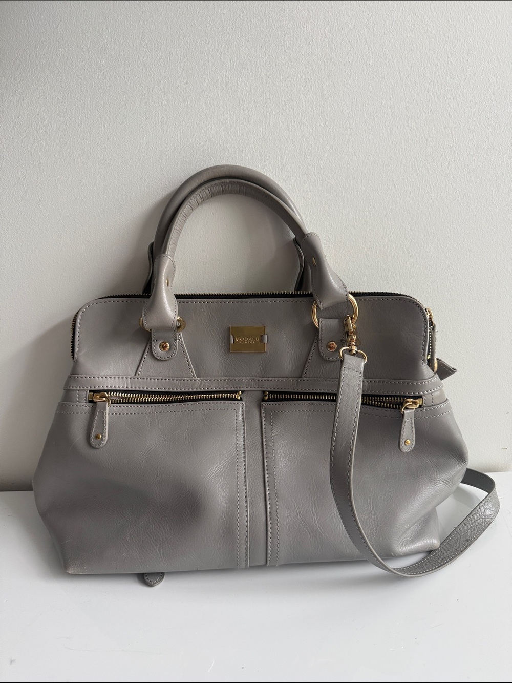 Modalu London Pippa HandBag in Grey Leather